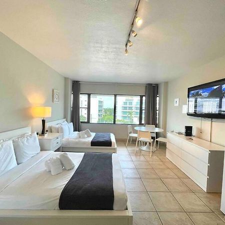 Charming Studio City View! Маями Бийч Екстериор снимка