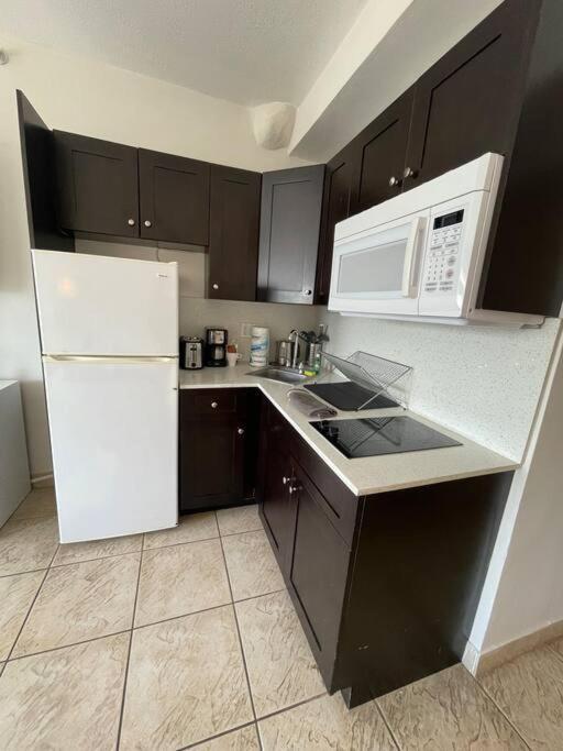 Charming Studio City View! Маями Бийч Екстериор снимка